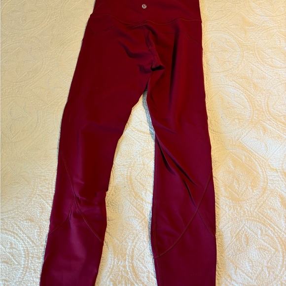 Lululemon 7/8 length leggings size 6 pink - Picture 2 of 2